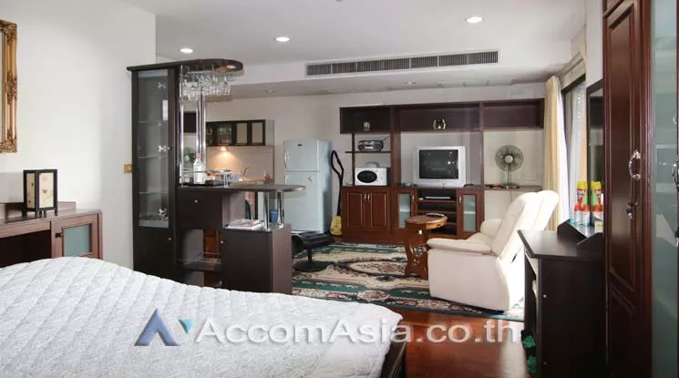 4  Studio Condominium For Rent in Ploenchit ,Bangkok BTS Ratchadamri at Baan Somthavil Ratchadamri AA12904