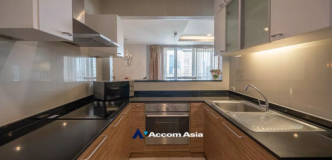 4  2 br Apartment For Rent in Sukhumvit ,Bangkok BTS Phrom Phong at Fully Furnished Suites AA12912