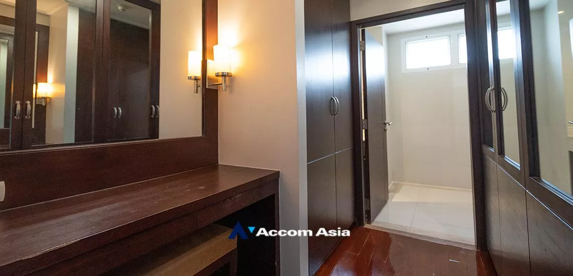 7  2 br Apartment For Rent in Sukhumvit ,Bangkok BTS Phrom Phong at Fully Furnished Suites AA12912
