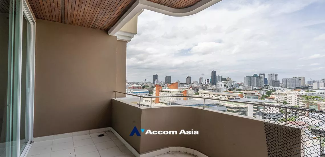 11  2 br Apartment For Rent in Sukhumvit ,Bangkok BTS Phrom Phong at Fully Furnished Suites AA12912
