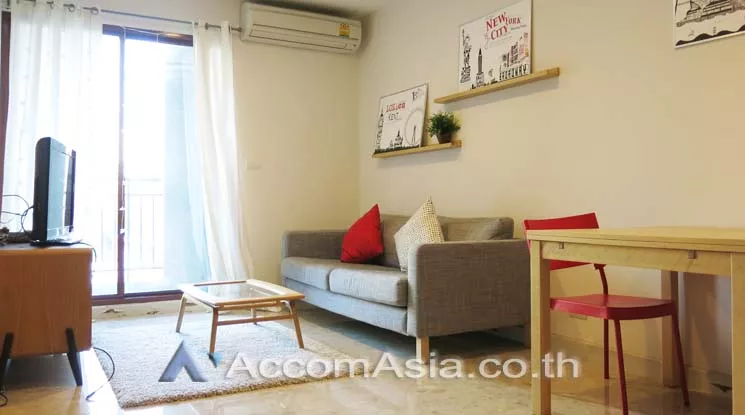  The Crest Ruamrudee Condominium  1 Bedroom for Rent BTS Ploenchit in Ploenchit Bangkok