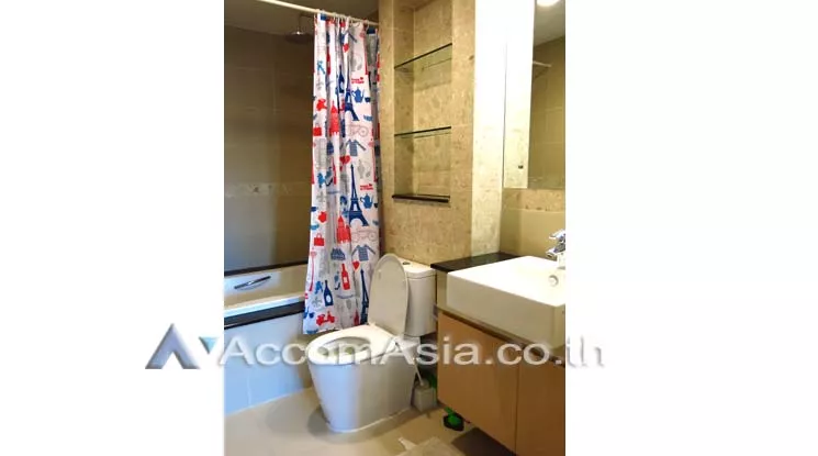 4  1 br Condominium For Rent in Ploenchit ,Bangkok BTS Ploenchit at The Crest Ruamrudee AA12925