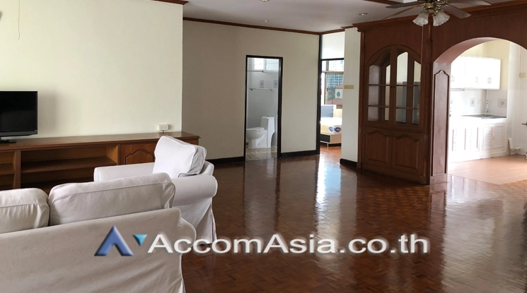 unit 3 Bedrooms  Apartment For Rent in Sukhumvit, Bangkok  near BTS Phrom Phong - MRT Phetchaburi (AA12932)