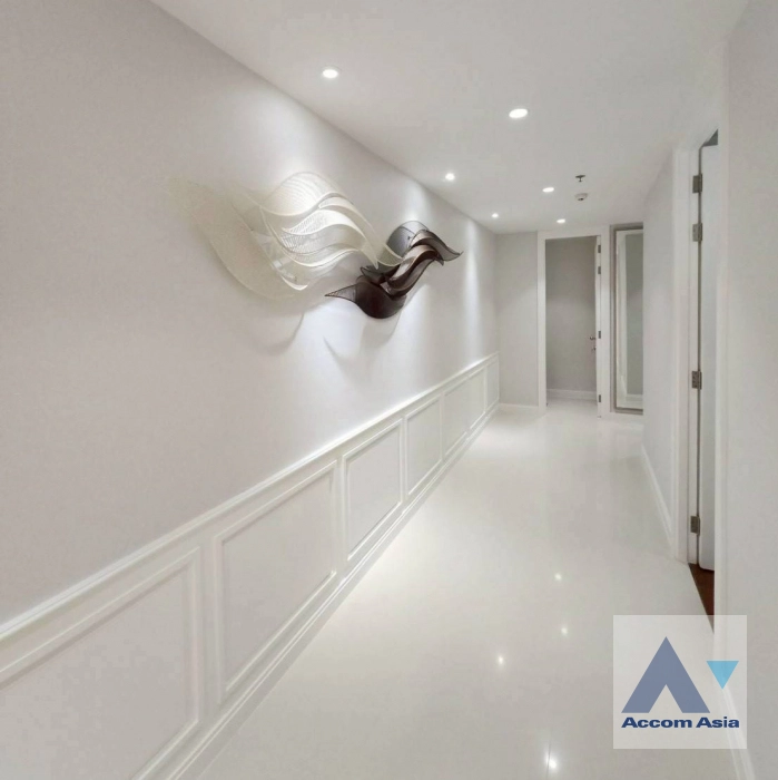 13  3 br Condominium for rent and sale in Ploenchit ,Bangkok BTS Ploenchit at Athenee Residence AA12939