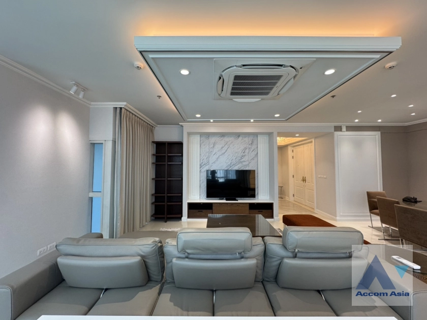  1  3 br Condominium For Rent in Ploenchit ,Bangkok BTS Ploenchit at Athenee Residence AA12939