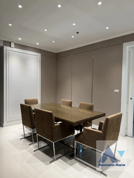 6  3 br Condominium For Rent in Ploenchit ,Bangkok BTS Ploenchit at Athenee Residence AA12939