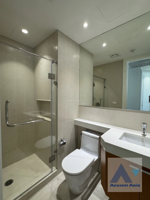 26  3 br Condominium For Rent in Ploenchit ,Bangkok BTS Ploenchit at Athenee Residence AA12939