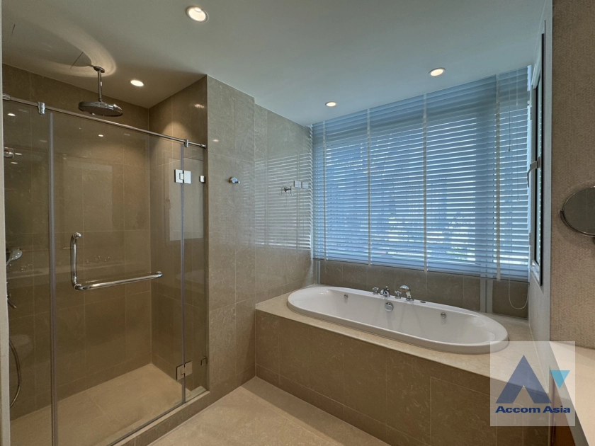 25  3 br Condominium For Rent in Ploenchit ,Bangkok BTS Ploenchit at Athenee Residence AA12939