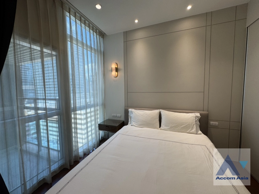 20  3 br Condominium For Rent in Ploenchit ,Bangkok BTS Ploenchit at Athenee Residence AA12939