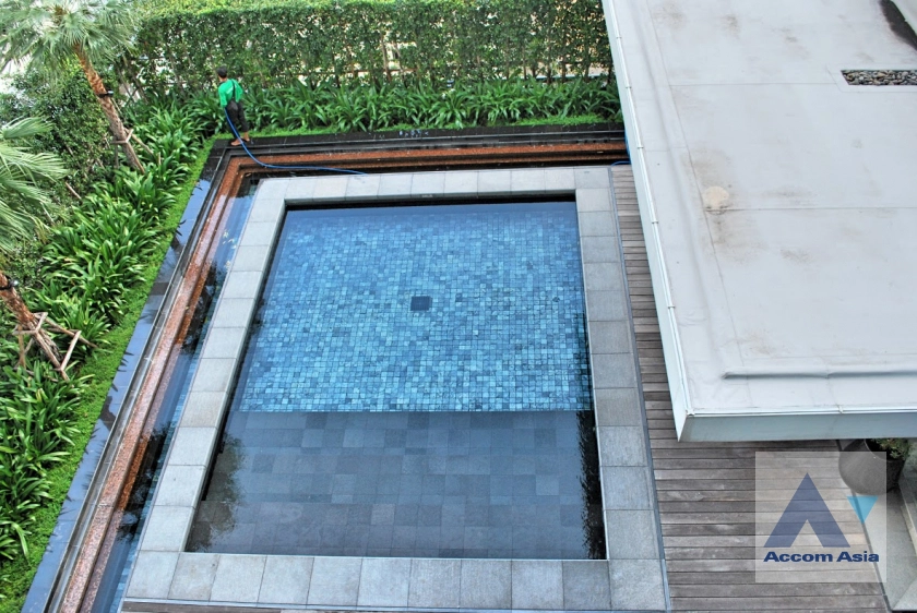 16  2 br Condominium For Rent in Ploenchit ,Bangkok BTS Ratchadamri - MRT Silom at 185 Rajadamri AA12961