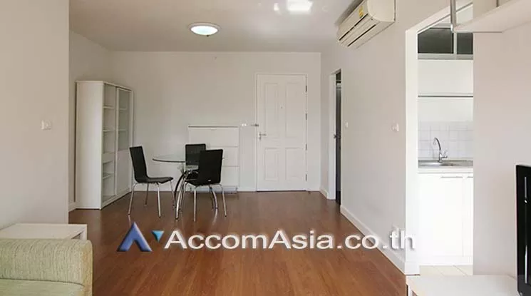 unit 1 Bedroom  Condominium For Sale in Sukhumvit, Bangkok  near BTS Phrom Phong (AA12964)