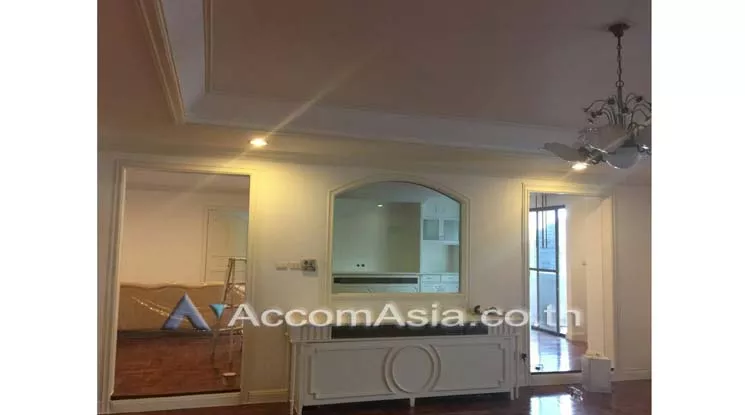 Big Balcony, Pet friendly |  3 Bedrooms  Apartment For Rent in Sukhumvit, Bangkok  near BTS Thong Lo (AA12994)