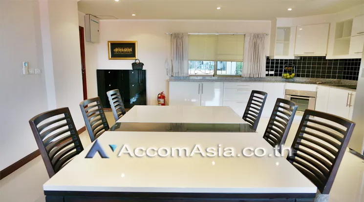 4  3 br Condominium For Sale in  ,Chon Buri  at Pratamnak 5 Condo AA13002