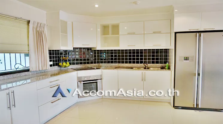 5  3 br Condominium For Sale in Sukhumvit ,Chon Buri  at Pratamnak 5 Condo AA13002