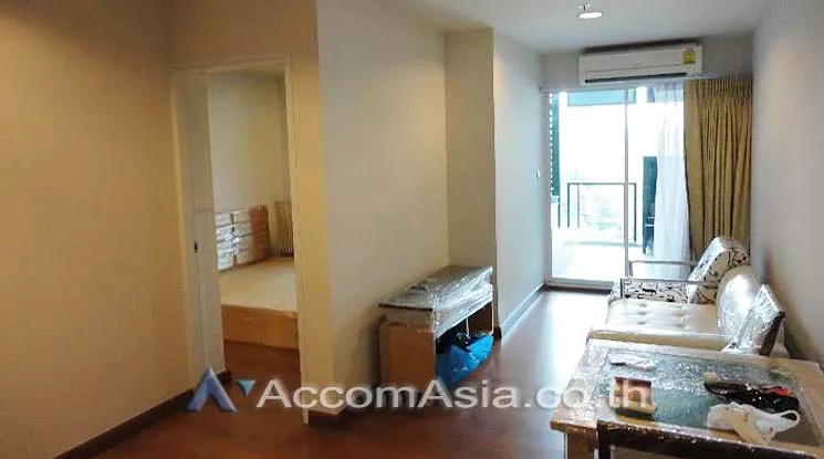  1 Bedroom  Condominium For Sale in Sukhumvit, Bangkok  near BTS On Nut (AA13052)