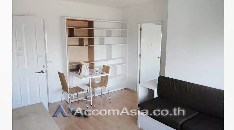 unit 1 Bedroom  Condominium For Sale in Sukhumvit, Bangkok  near BTS On Nut (AA13052)