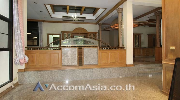  1  9 br House for rent and sale in Sukhumvit ,Bangkok BTS Phrom Phong - BTS Thong Lo AA13053