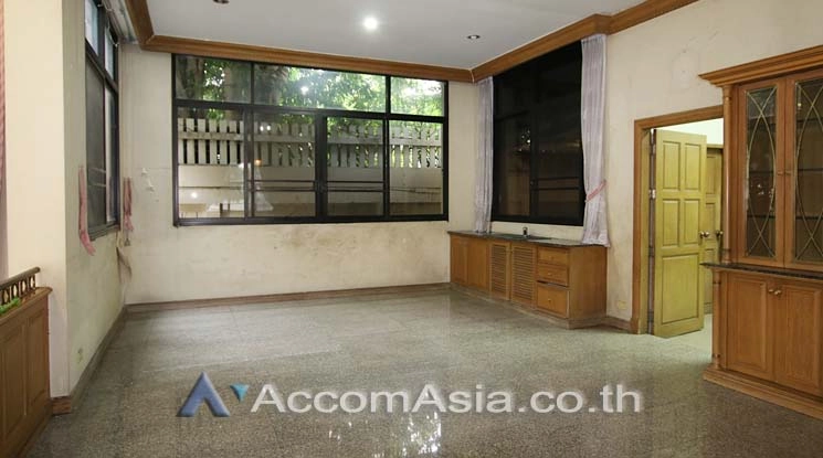 4  9 br House for rent and sale in Sukhumvit ,Bangkok BTS Phrom Phong - BTS Thong Lo AA13053