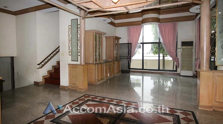 6  9 br House for rent and sale in Sukhumvit ,Bangkok BTS Phrom Phong - BTS Thong Lo AA13053