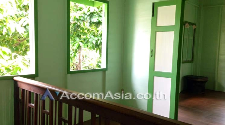 5  3 br House For Rent in Sathorn ,Bangkok BTS Saint Louis 90425