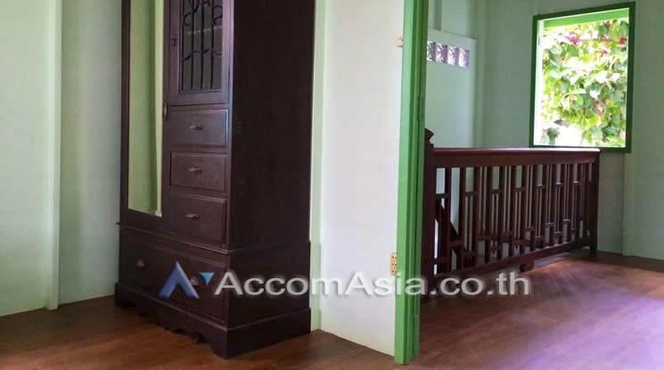 7  3 br House For Rent in Sathorn ,Bangkok BTS Saint Louis 90425