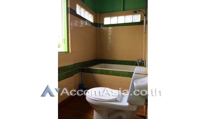 8  3 br House For Rent in Sathorn ,Bangkok BTS Saint Louis 90425