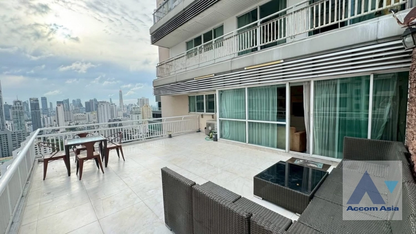 Huge Terrace, Penthouse | Grand Park View Condominium  2 Bedroom for Sale & Rent MRT Phetchaburi in Sukhumvit Bangkok
