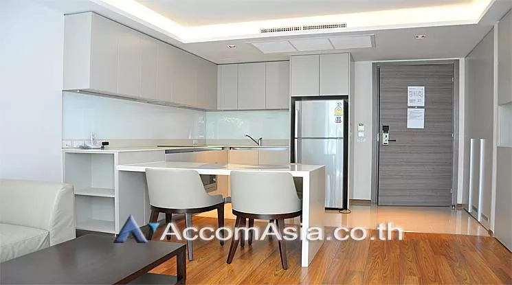unit 1 Bedroom  Apartment For Rent in Sukhumvit, Bangkok  near BTS Ekkamai (AA13123)