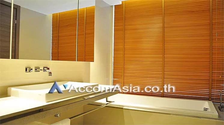 7  1 br Apartment For Rent in Sukhumvit ,Bangkok BTS Ekkamai at Quality Time with Family AA13123