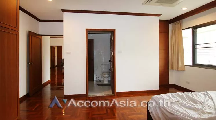 5  3 br Condominium For Sale in Sukhumvit ,Bangkok BTS Nana at Tower Park AA13175