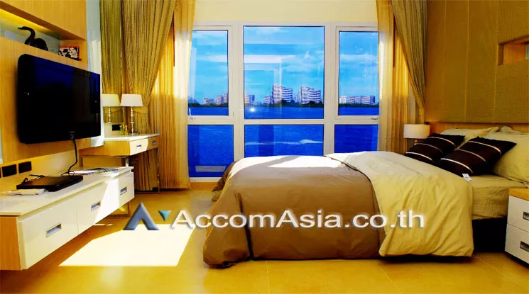 Seaview Condo High Rise at Pratumnak Hill Condominium  1 Bedroom for Sale   in Sukhumvit Bangkok