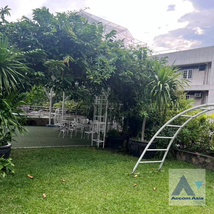 18  3 br Townhouse for rent and sale in Sukhumvit ,Bangkok BTS Thong Lo at Hideaway Living Place AA13200
