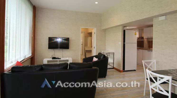  2 Bedrooms  Townhouse For Rent in Sukhumvit, Bangkok  near BTS Thong Lo (AA13200)
