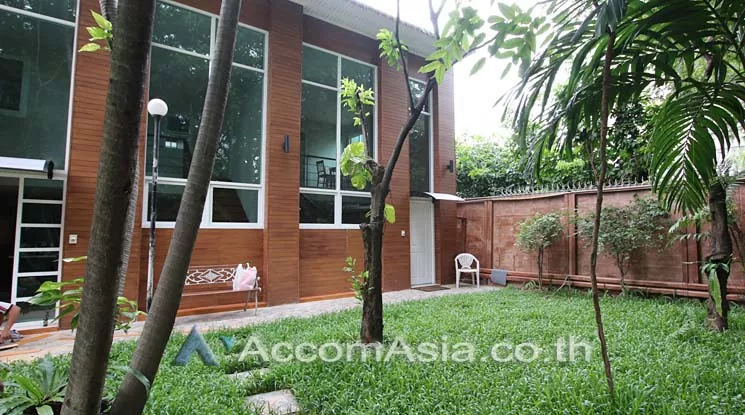  2  2 br Townhouse For Rent in Sukhumvit ,Bangkok BTS Thong Lo at Hideaway Living Place AA13205