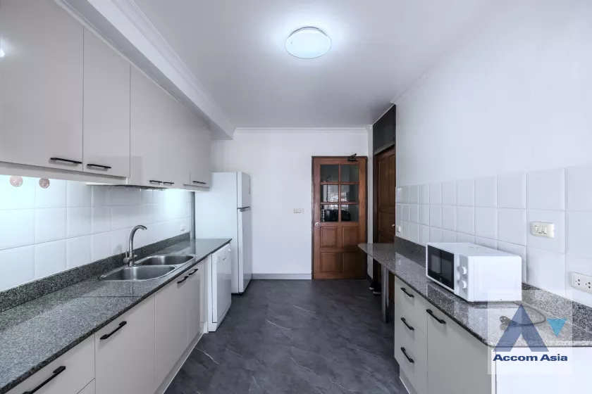 5  3 br Apartment For Rent in Sukhumvit ,Bangkok BTS Thong Lo at Urban Green Apartment AA13207