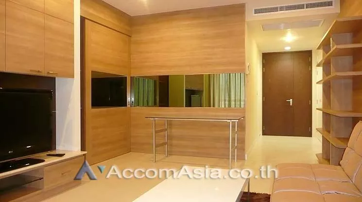 unit 1 Bedroom  Condominium For Rent & Sale in New Phetchaburi, Bangkok  near BTS Chitlom (AA13247)