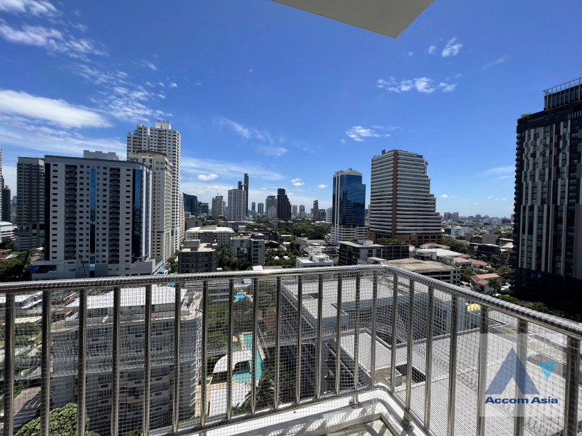 10  2 br Condominium for rent and sale in Sukhumvit ,Bangkok BTS Ekkamai at Fullerton Sukhumvit AA13279