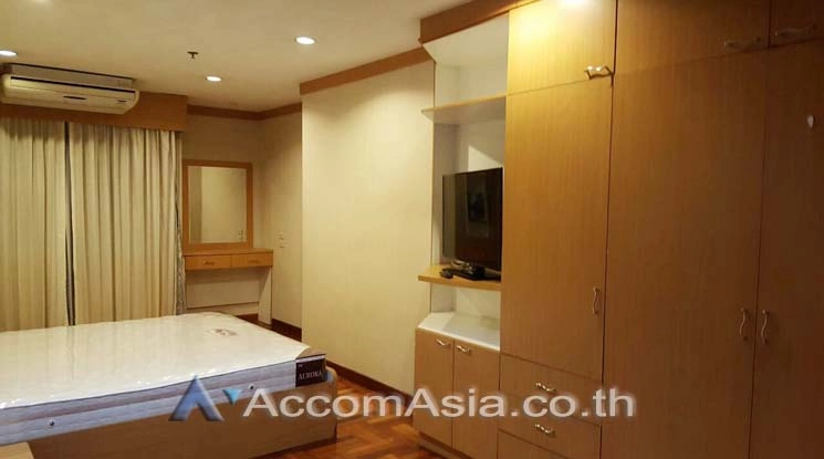 unit 2 Bedrooms  Condominium For Rent & Sale in Sukhumvit, Bangkok  near BTS Nana (AA13290)