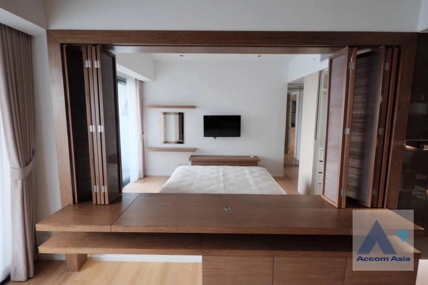 unit 2 Bedrooms  Condominium For Rent & Sale in Rama 3, Bangkok  near BRT Wat Dan (AA13297)