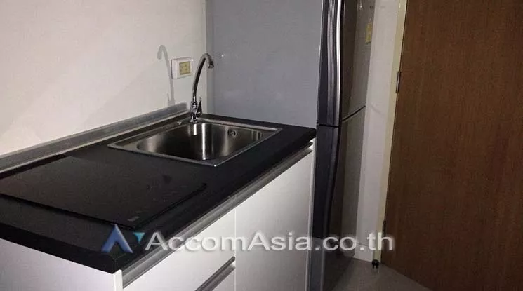 unit 1 Bedroom  Condominium For Rent in Sukhumvit, Bangkok  near BTS Asok - MRT Sukhumvit (AA13312)