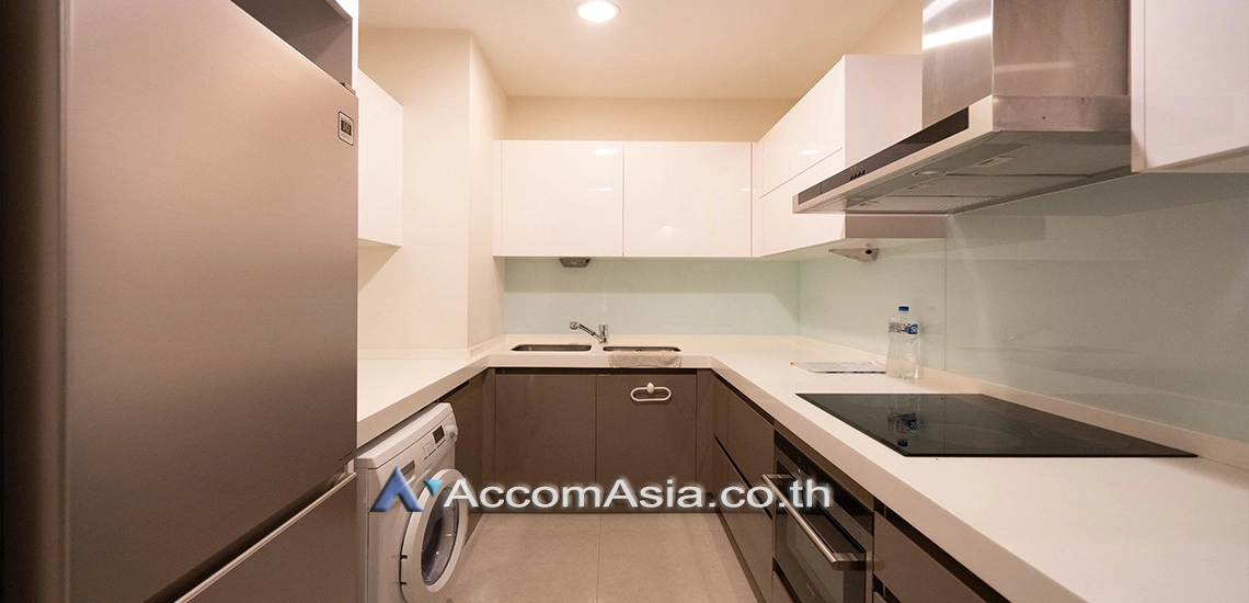 unit 2 Bedrooms  Condominium For Rent & Sale in Ploenchit, Bangkok  near BTS Chitlom (AA13390)