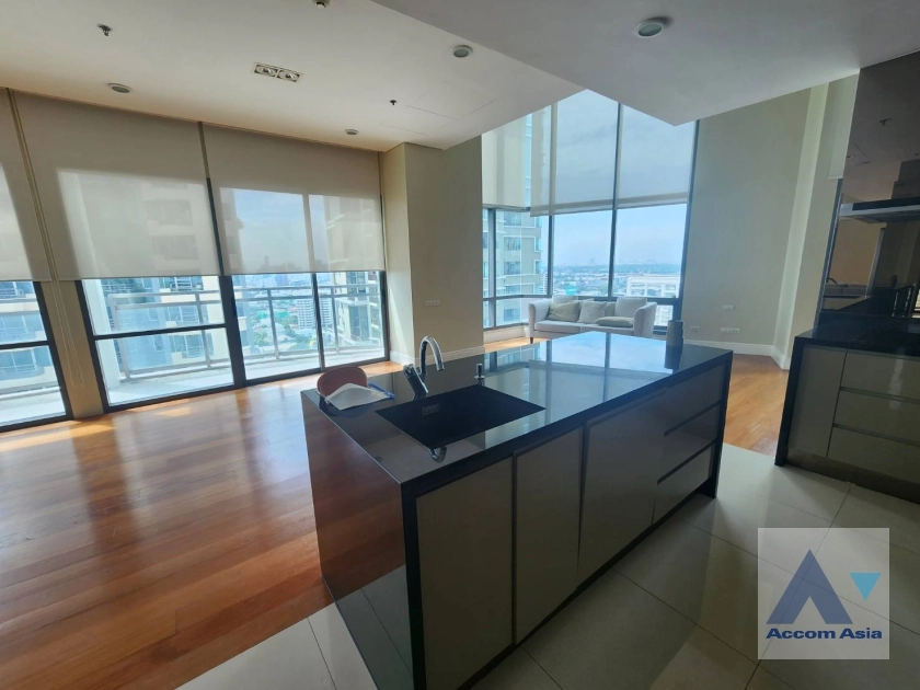 12  6 br Condominium For Rent in Sukhumvit ,Bangkok BTS Phrom Phong at Bright Sukhumvit 24 AA13407