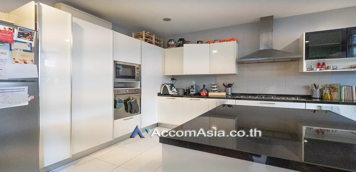13  4 br House For Rent in Sukhumvit ,Bangkok BTS Phrom Phong at Emporium Pool Compound AA13419
