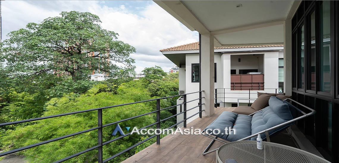 13  5 br House For Rent in Sukhumvit ,Bangkok BTS Phrom Phong at Emporium Pool Compound AA13422