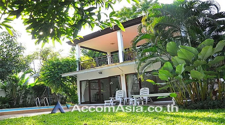 2  2 br House For Rent in phaholyothin ,Bangkok BTS Ari AA13424