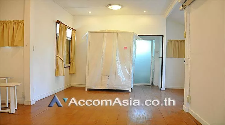 12  2 br House For Rent in phaholyothin ,Bangkok BTS Ari AA13424