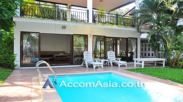  1  2 br House For Rent in phaholyothin ,Bangkok BTS Ari AA13424