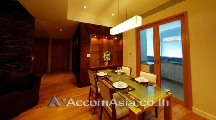 unit 2 Bedrooms  Condominium For Rent in Sukhumvit, Bangkok  near BTS Asok - MRT Sukhumvit (AA13426)