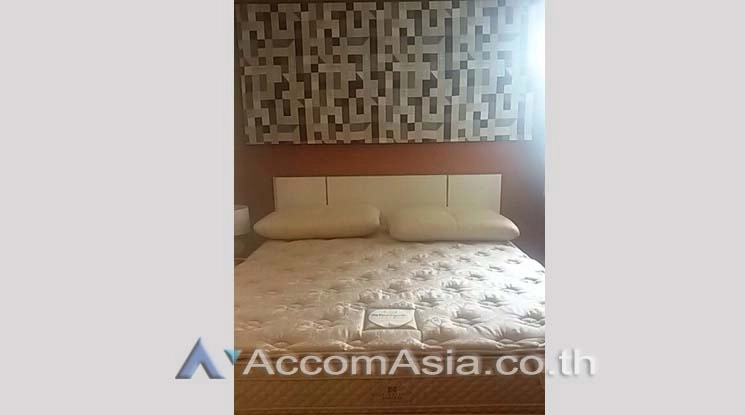  1  3 br Condominium For Rent in Ploenchit ,Bangkok BTS Ratchadamri at Baan Thanon Sarasin AA13433