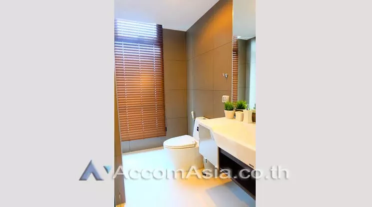 8  1 br Condominium For Rent in Sukhumvit ,Bangkok BTS Ekkamai at Up Ekamai AA13457